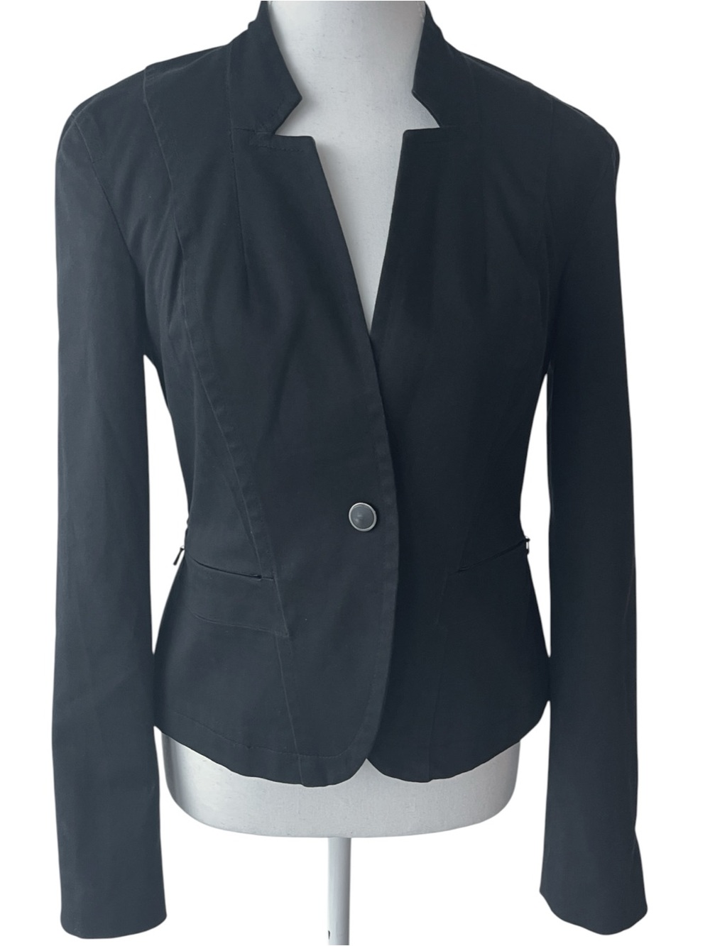Armani Exchange Women's Black Single-Button Tailored Blazer